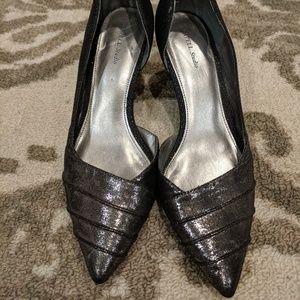 Gold shiny dress heels